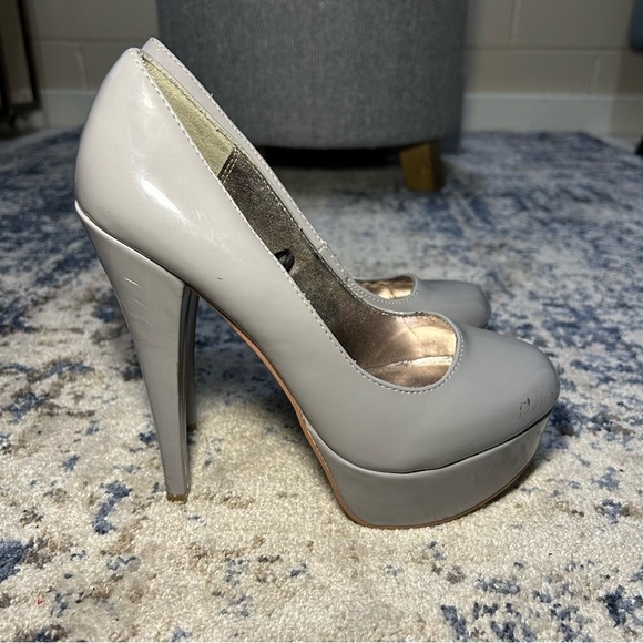 Steve Madden P-Raven Gray Platform Heels Size 7.5 - Picture 1 of 16